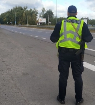 Понад два десятки порушень: патрульні на Волині перевірили чи у всіх водіїв увімкненні фари