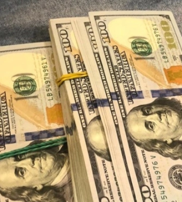 Обіцяв закрити справу за $10 тисяч: прокурор із Дніпра попався на хабарі