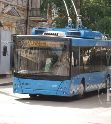 Як у Дніпрі працює громадський транспорт 29 вересня
