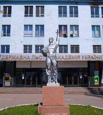 Льотна академія може відокремитися від Національного авіаційного університету