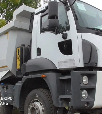 Посадовець ТЦК незаконно «мобілізував» автомобілів на 11 млн грн у Запоріжжі