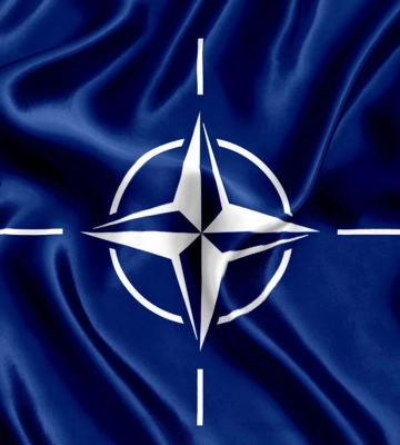 Нарушения границ стран НАТО российскими атаками обсудят в Брюсселе – Bloomberg