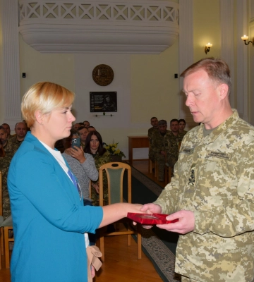 У Львові родинам полеглих героїв-прикордонників вручили державні нагороди