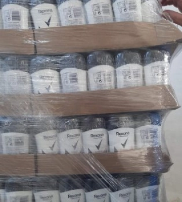 Закарпатські митники не дозволили імпортувати заборонений вантаж