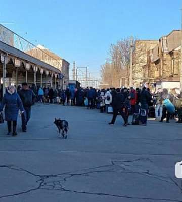 Майже 40 тисяч жителів евакуювалися з моменту звільнення правобережжя Херсонщини — військова адміністарція