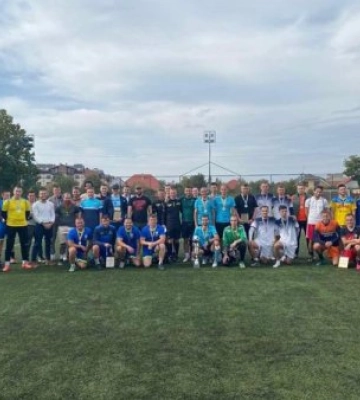 Патрульні Закарпаття долучились до благодійного футбольного матчу