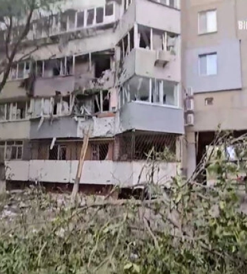 Наслідки ворожих обстрілів Херсону. ВІДЕО+ФОТОрепортаж