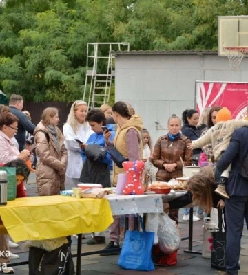 Тарілка борщу за донат для ЗСУ: у Дніпрі пройшов смачний родинний захід на підтримку наших воїнів