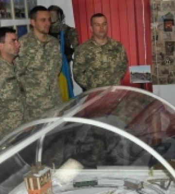 У Сарнах відкрилася виставка, присвячена реаліям сучасної війни