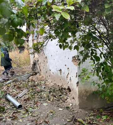 Окупанти знову обстріляли Херсон, важко поранено 11-річну дівчинку
