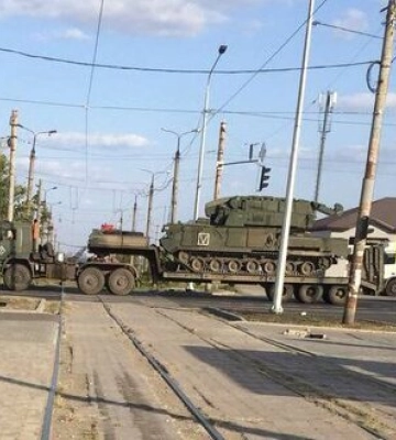 Уперше за пів року окупанти перекинули до Маріуполя близько 5 тис. резервістів, - Андрющенко