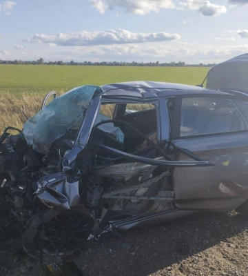 На Львівщині не розминулись вантажівка та автопоїзд