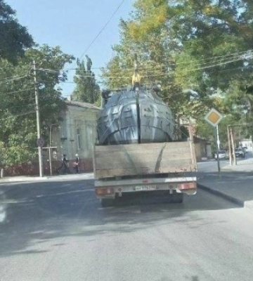 Окупанти в Криму перевозять катери вантажівками - партизани