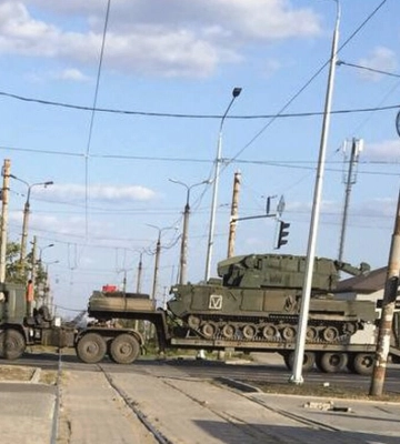 Рашисты перебросили в Мариуполь и район до 5 тыс. оккупантов, - Андрющенко. ФОТО