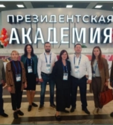 Чиновників-колаборантів з Херсонщини росіяни відправили навчатись управлінню до Президентської академії