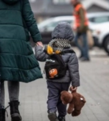 Валентину Козир, у якої під час ракетного обстрілу Грози загинули чоловік, донька, син та внук, врятувала... Волинь