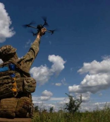 Полтавські аеророзвідники знищили броньовану машину ворожої піхоти