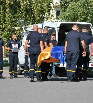 У Полтаві прощаються із сапером Дмитром Цисем, який розміновував території на Донеччині