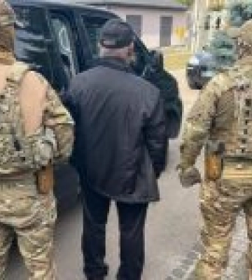 СБУ і ДБР затримали на Київщині бізнесмена, який перерахував бойовикам «днр» понад 15 мільйонів гривень