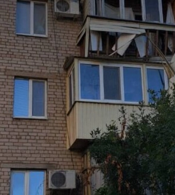 Ворог обстрілює Херсон, у середмісті чути вибухи