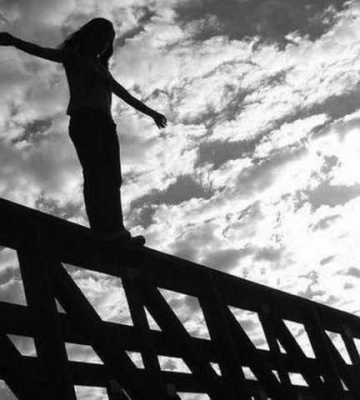У Києві сталося подвійне самогубство підлітків — дівчата стрибнули з недобудови