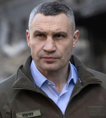 У Києві почали підключати до тепла об’єкти соціальної інфраструктури: Кличко розповів подробиці