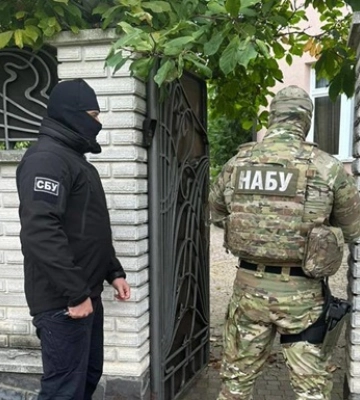 ЗМІ повідомили про обшуки у мера Мукачева