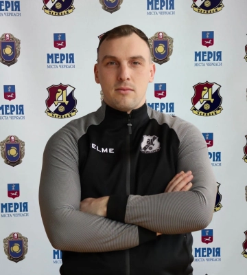 Черкаського тренера, який служить у ЗСУ, відзначив президент 