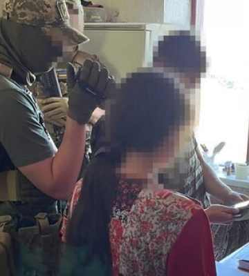 Двоух агенток ФСБ, которые &quot;охотились&quot; на ПВО и &quot;сливали&quot; персональные данные украинских военных, задержаны в Запорожье, - СБУ. ФОТОрепортаж