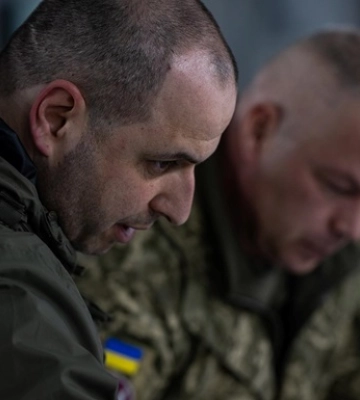 Умєров відвідав позиції ЗСУ на Таврійському напрямку й нагородив військових