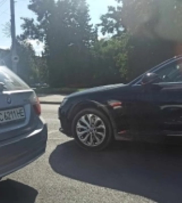 У Луцьку водійка BMW зіткнулася з Audi