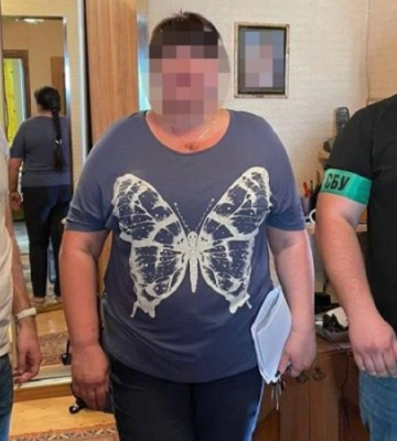 У Києві співробітницю ЦНАП засудили до 5 років ув'язнення за публічні заклики до окупації України