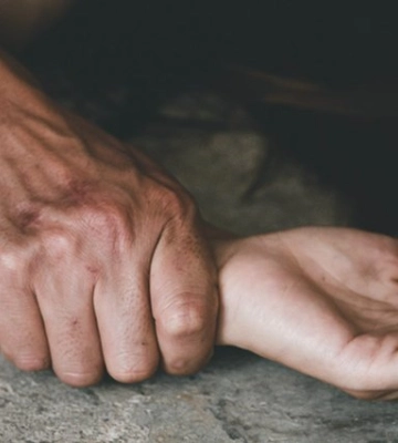 У місті на Полтавщині 83-річний чоловік зґвалтував 14-річну дівчинку