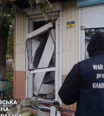 Удар по Великому Бурлуку: постраждав поліцейський, пошкоджені будинки