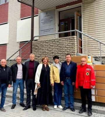 Команда Мелитополя передала аппараты ИВЛ больницам Запорожья 