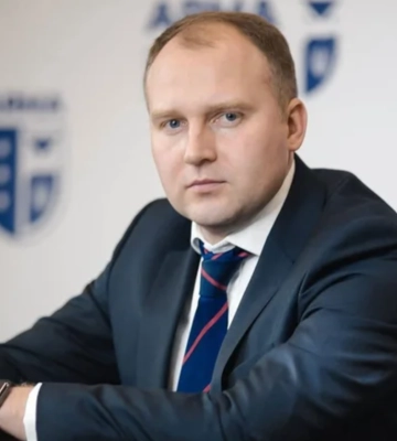 Зеленский уволил Лунина с должности и. о. главы Полтавской ОВА. Кто будет новым руководителем?