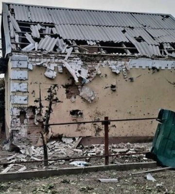 Унаслідок обстрілів у Нікополі пошкоджено 16 приватних будинків, - ОВА