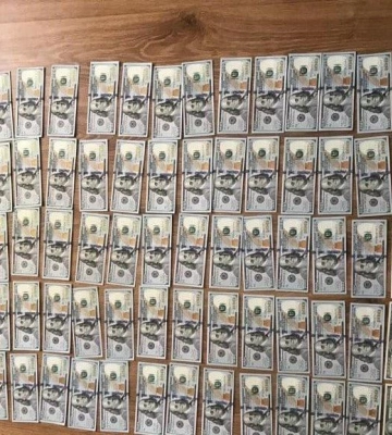 Підозрювану у хабарництві лікарку з Полтавщини взяли під варту