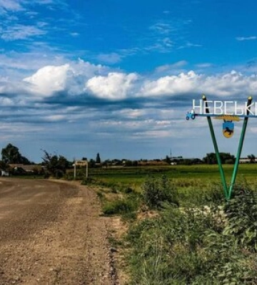 Оккупанты сбросили две авиабомбы на окраине Невского Луганской области