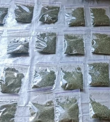 Затримано 41-річного полтавця, який, разом зі своєю “бандою”, постачав клієнтам канабіс й галюциногенні гриби: поліція вилучила 20 кг наркотиків