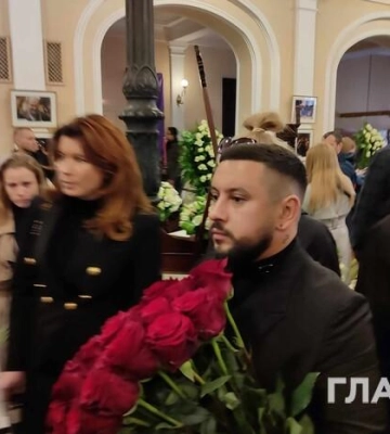 Сьогодні у Києві поховають Ніну Матвієнко