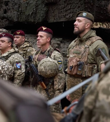 В Україні хочуть навчити військових вільно володіти англійською до 2026 року