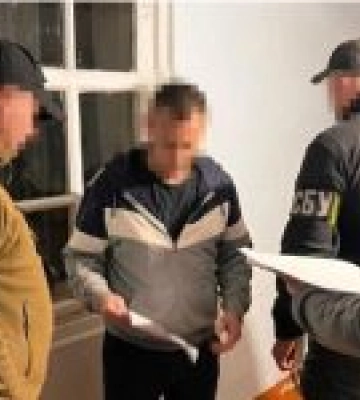 Затримано зрадника, який працював в тюрмі загарбників під час окупації Херсона, - СБУ
