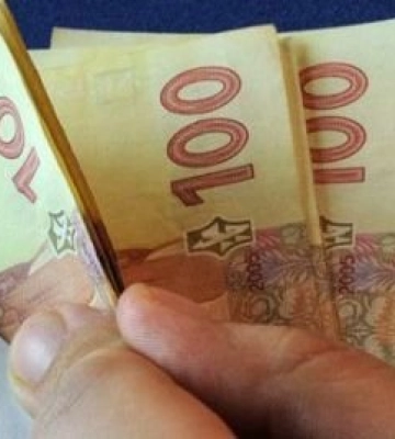Привласнили бюджетні кошти: на Дніпропетровщині викрили підозрюваних посадовців