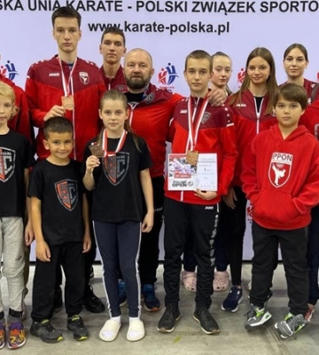 Каратисти з Дніпра вибороли бронзові медалі на міжнародних змаганнях