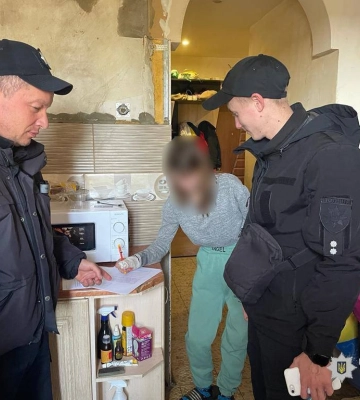 Харків’янин погрожував дружині на очах у трьох дітей: дівчинку забрала швидка