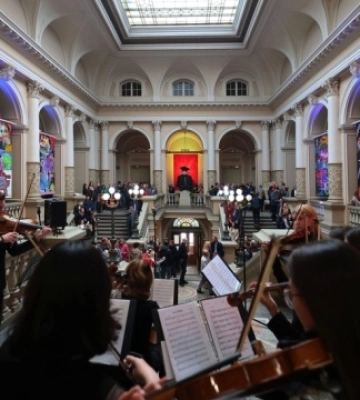 У Львівському національному університеті відкрили благодійну виставку Макса Вітика