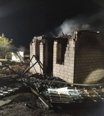 На Сарненщині під час ліквідації пожежі у приватному господарстві рятувальники виявили мертве тіло чоловіка