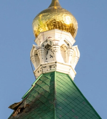 В Святогорской лавре намекают, что обстрел собора совершила Украина
