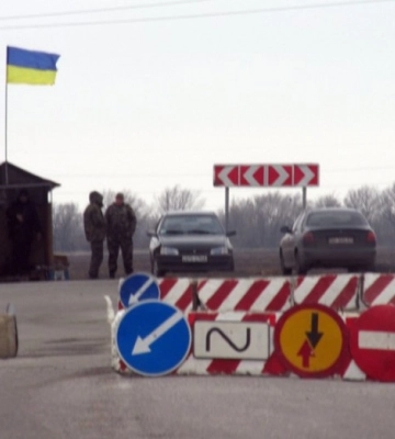 У Києві військові відкрили стрілянину на блокпосту, є постраждалий